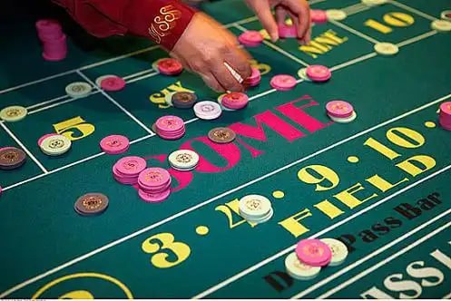 mole mobile app interface showing live blackjack table with dealer on-screen